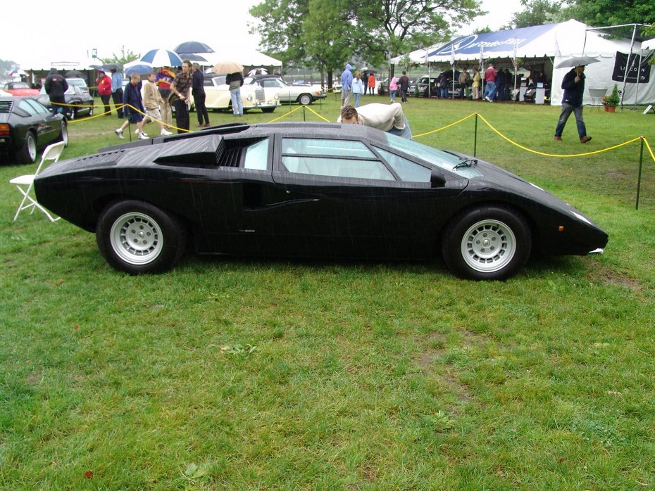 2007-03-03 13:03:40: Lamborghini Countach