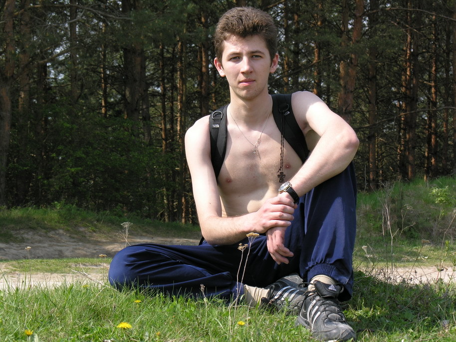 2007-03-04 00:52:06: Руссо туристо но облико морале!