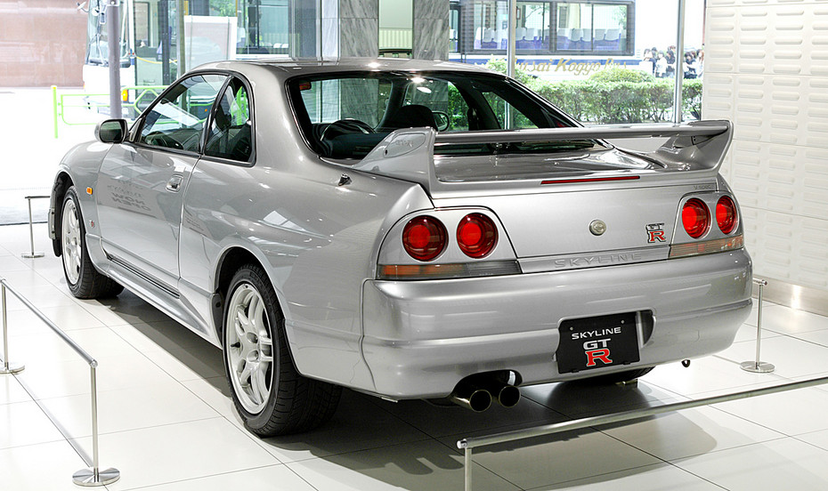 2009-09-11 21:05:58: GT-R (R33)